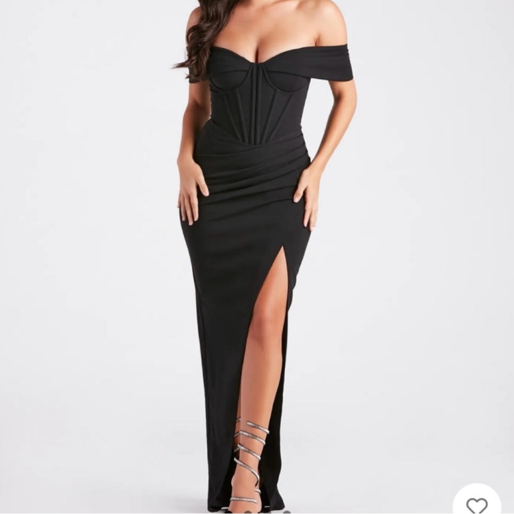 Windsor Black Off the Shoulder Dress